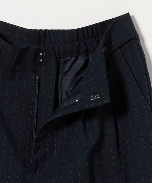 A DAY IN THE LIFE UNITED ARROWS(アデイインザライフユナイテッドアローズ)の「メッシュ ストライプ 2タックワイドパンツ ‐ウォッシャブル‐ <A DAY IN THE LIFE>(その他パンツ・レディース・ライトグレー/モカ/ネイビー・36/38/40)」の10枚目の写真