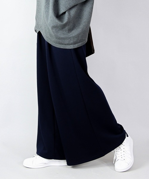 and it_（アンドイット）の「フレアスカート風裏シャギーワイドパンツ（その他パンツ・レディース・ブラック/カーキ/ヘザーチャコール/ネイビー・FREE）」の21枚目の写真