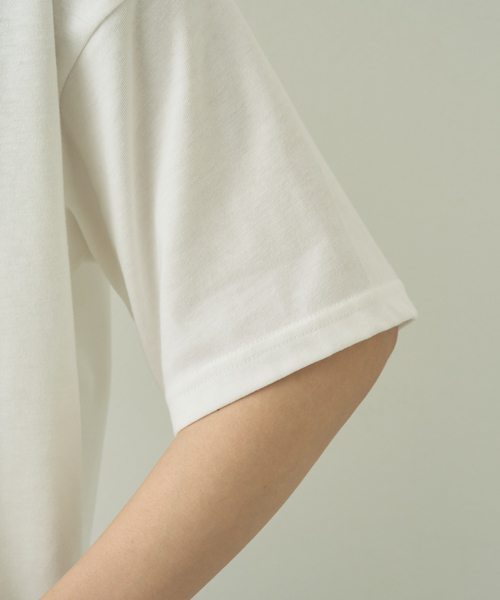 EMMA　ROUGE VIF（エマルージュヴィフ）の「ロゴTシャツ(ETOILE POLAIRE)（Tシャツ/カットソー・レディース・スミクロ・フリー）」の19枚目の写真