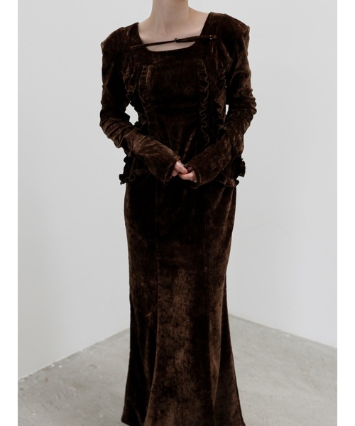 Katrin TOKYO(カトリーントーキョー)の「【Exclusive Line】belted velour frill onepiece(ワンピース・レディース・ダークグリーン/ブラウン・XS/M/S)」の8枚目の写真
