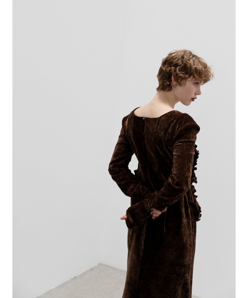 Katrin TOKYO(カトリーントーキョー)の「【Exclusive Line】belted velour frill onepiece(ワンピース・レディース・ダークグリーン/ブラウン・XS/M/S)」の10枚目の写真