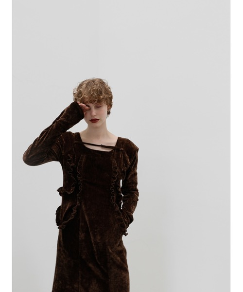 Katrin TOKYO(カトリーントーキョー)の「【Exclusive Line】belted velour frill onepiece(ワンピース・レディース・ダークグリーン/ブラウン・XS/M/S)」の13枚目の写真