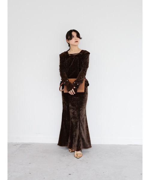 Katrin TOKYO(カトリーントーキョー)の「【Exclusive Line】belted velour frill onepiece(ワンピース・レディース・ダークグリーン/ブラウン・XS/M/S)」の20枚目の写真