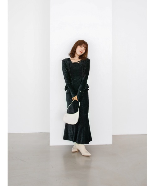 Exclusive Line】belted velour frill onepiece（ワンピース）｜Katrin