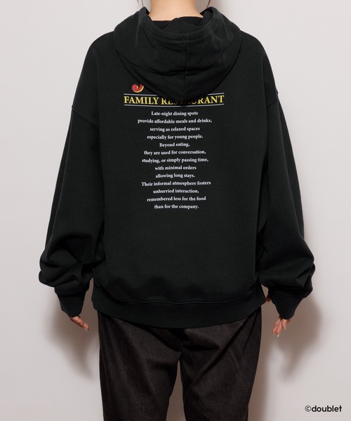 YOASOBI × doublet（ヨアソビ × ダブレット）の「NIGHT OUT HOODIE  FAMIRESU（パーカー・レディース・ブラック・XL/L/M/S/XS）」の3枚目の写真