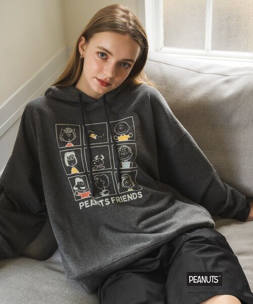 RETRO GIRL（レトロガール）の「PEANUTSフーディパーカー（パーカー・レディース・ライトグレー/チャコールグレー/ナチュラル・FREE）」の5枚目の写真