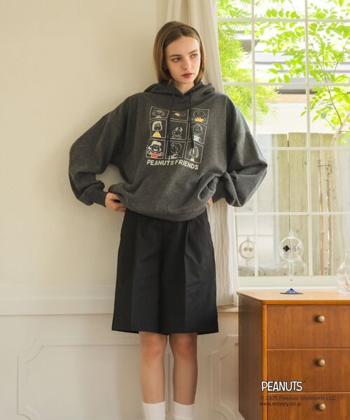 RETRO GIRL（レトロガール）の「PEANUTSフーディパーカー（パーカー・レディース・ライトグレー/チャコールグレー/ナチュラル・FREE）」の9枚目の写真