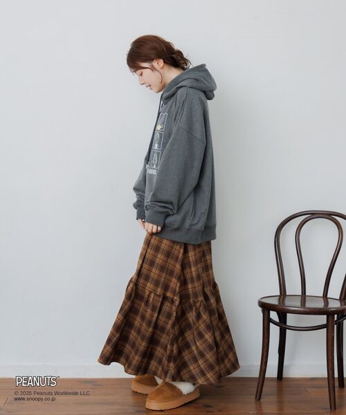 RETRO GIRL（レトロガール）の「PEANUTSフーディパーカー（パーカー・レディース・ライトグレー/チャコールグレー/ナチュラル・FREE）」の14枚目の写真