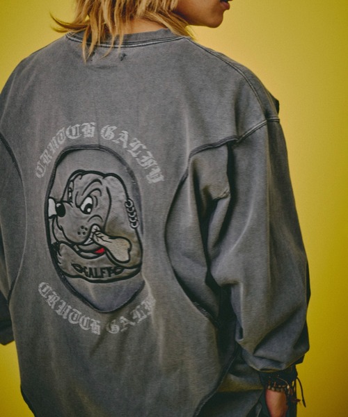 GALFY(ガルフィー)の「【GALFY】穴の向こうにわんちゃんロンTee(Tシャツ/カットソー・メンズ・チャコール・XL/L)」の7枚目の写真