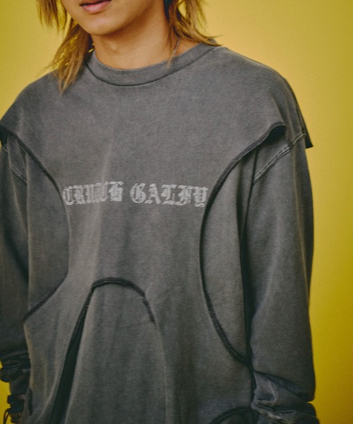 GALFY(ガルフィー)の「【GALFY】穴の向こうにわんちゃんロンTee(Tシャツ/カットソー・メンズ・チャコール・XL/L)」の5枚目の写真
