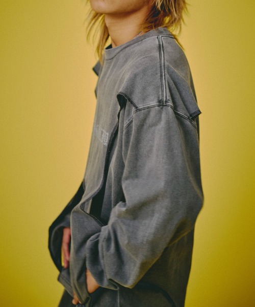 GALFY(ガルフィー)の「【GALFY】穴の向こうにわんちゃんロンTee(Tシャツ/カットソー・メンズ・チャコール・XL/L)」の6枚目の写真