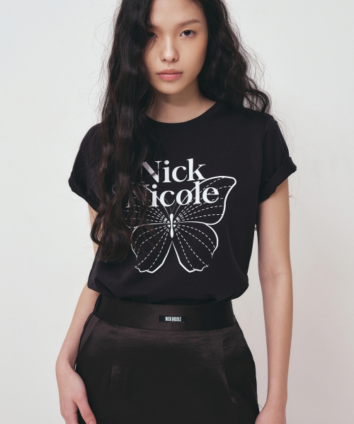 NICK&NICOLE(ニックアンドニコール)の「BUTTERFLY NICOLE LABEL SLIM TOP_BLACK WHITE(Tシャツ/カットソー・レディース・その他・FREE)」の1枚目の写真