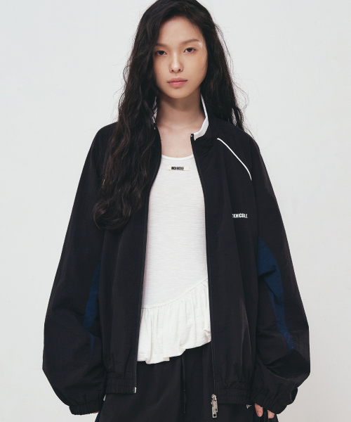 NICK&NICOLE(ニックアンドニコール)の「PIPING TRACKSUIT JACKET_BLACK(ナイロンジャケット・レディース・その他・FREE)」の4枚目の写真