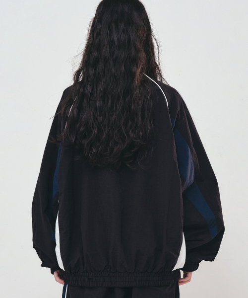 NICK&NICOLE(ニックアンドニコール)の「PIPING TRACKSUIT JACKET_BLACK(ナイロンジャケット・レディース・その他・FREE)」の5枚目の写真