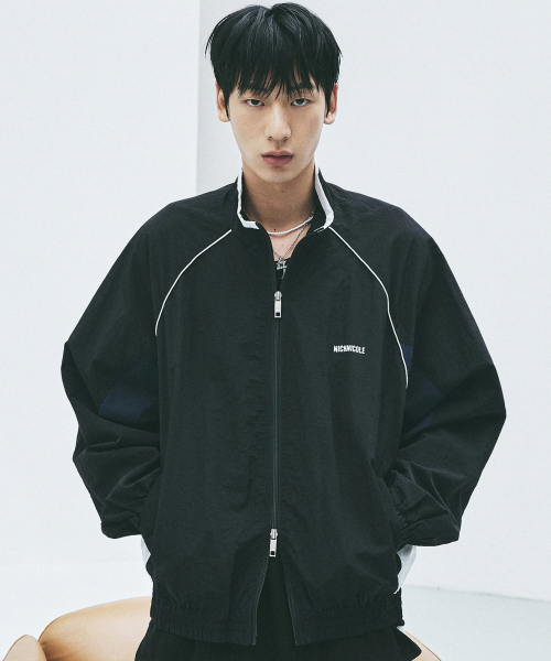 NICK&NICOLE(ニックアンドニコール)の「PIPING TRACKSUIT JACKET_BLACK(ナイロンジャケット・レディース・その他・FREE)」の6枚目の写真