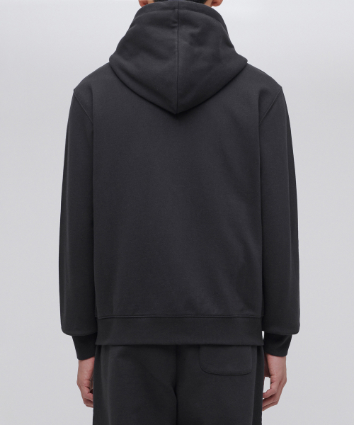 MUSINSA STANDARD（ムシンサスタンダード）の「パーカースウェットジップアップ[ダークグレー]（パーカー・メンズ・その他・XX-LARGE/XXX-LARGE/SMALL/MEDIUM/LARGE/X-LARGE）」の2枚目の写真