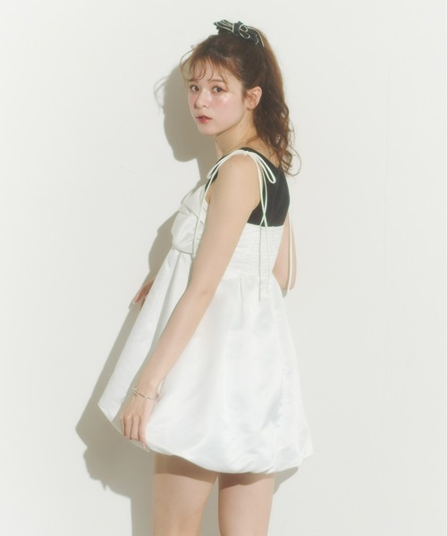 Olu.(オルドット)の「サテンバルーンミニワンピース(ワンピース・レディース・ブラウン/ホワイト・FREE)」の4枚目の写真