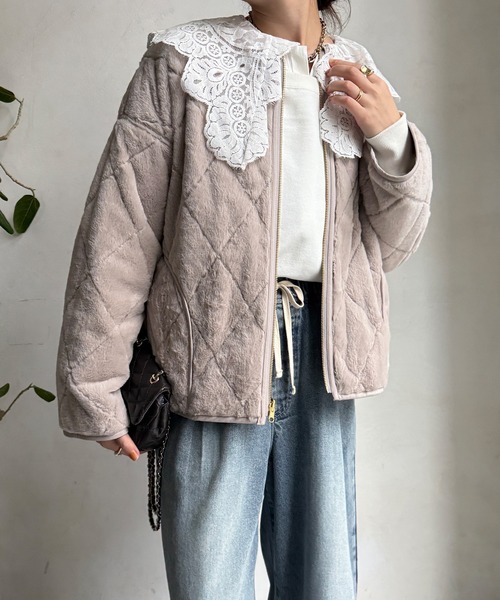 DouDou(ドゥドゥ)の「【WEB限定】リバーシブルファーキルトコート(その他アウター・レディース・グレイッシュベージュ/チャコールグレー/ブラウン・FREE)」の3枚目の写真