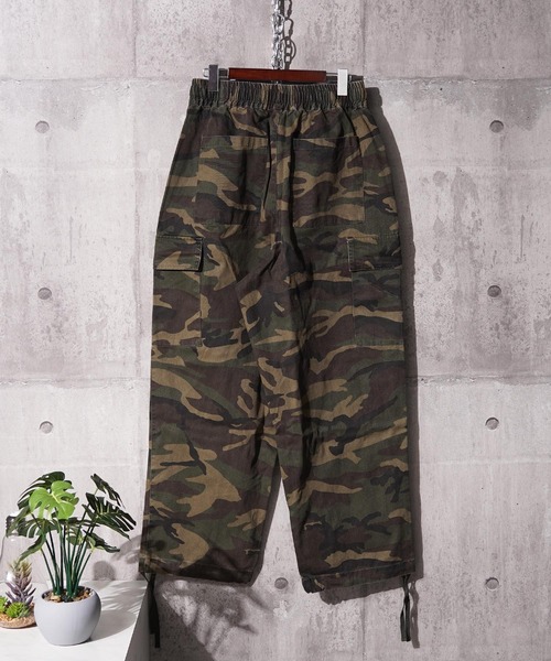 1111clothing(ワンフォークロージング)の「バイオウォッシュ 迷彩ワイドカーゴパンツ / Bio-Wash Camo Wide Cargo Pants(カーゴパンツ・メンズ・デザートカモ/ウッドランド/リアルツリーカモ・M/L/XL)」の13枚目の写真