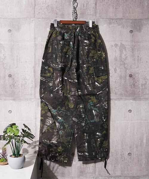 1111clothing(ワンフォークロージング)の「バイオウォッシュ 迷彩ワイドカーゴパンツ / Bio-Wash Camo Wide Cargo Pants(カーゴパンツ・メンズ・デザートカモ/ウッドランド/リアルツリーカモ・M/L/XL)」の20枚目の写真