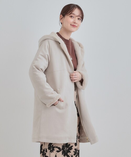 DRESKIP（ドレスキップ）の「【S-LL】マットな色味が大人な雰囲気 スエード調フードコート（その他アウター・レディース・アイボリー/ブラウン系/チャコールグレー・01/02/03/04）」の5枚目の写真