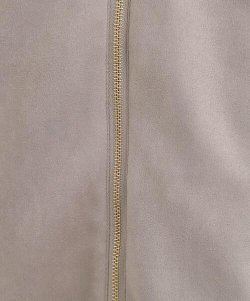 DRESKIP（ドレスキップ）の「【S-LL】マットな色味が大人な雰囲気 スエード調フードコート（その他アウター・レディース・アイボリー/ブラウン系/チャコールグレー・01/02/03/04）」の12枚目の写真