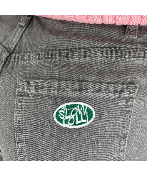 SLOWLOLLI(スローローリ)の「Side slit denim short pants - Light Blue(その他パンツ・レディース・グレー/ライトブルー/ブラック・1(S)/2(M)/3(L))」の3枚目の写真