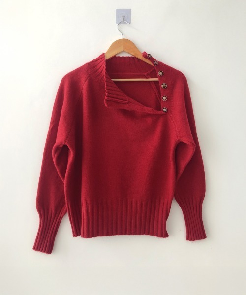 Miniministore(ミニミニストア)の「ニットトップス 体型カバー 長袖秋冬服(ニット/セーター・レディース・グレー/ブラック/ホワイト/レッド・FREE)」の13枚目の写真