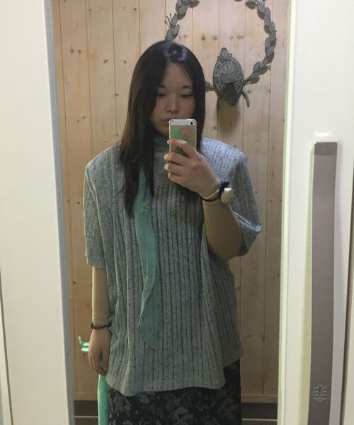 LANGER（ランガー）の「begin ワイドリブ パッド入りTシャツ（5色）（Tシャツ/カットソー・レディース・アイボリー/Cream/チャコールグレー/ライトグレー・FREE）」の6枚目の写真