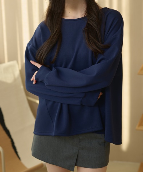 DAYRA(デイラ)の「クルーネック 切り替え バックスリット 長袖 トップス(Tシャツ/カットソー・レディース・ネイビー/ブラック/グレイッシュベージュ/グレー・S/FREE)」の20枚目の写真