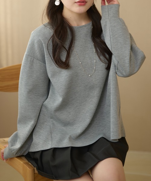 DAYRA(デイラ)の「クルーネック 切り替え バックスリット 長袖 トップス(Tシャツ/カットソー・レディース・ネイビー/ブラック/グレイッシュベージュ/グレー・S/FREE)」の21枚目の写真