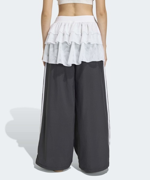 adidas（アディダス）の「アディダス オリジナルス レース ADILENIUM FB TP パンツ / アディダスオリジナルス adidas Originals（スウェットパンツ・レディース・ブラック/レッド・X-LARGE/LARGE/XX-LARGE/MEDIUM/X-SMALL/SMALL）」の12枚目の写真