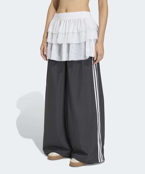 adidas（アディダス）の「アディダス オリジナルス レース ADILENIUM FB TP パンツ / アディダスオリジナルス adidas Originals（スウェットパンツ・レディース・ブラック/レッド・X-LARGE/LARGE/XX-LARGE/MEDIUM/X-SMALL/SMALL）」の16枚目の写真