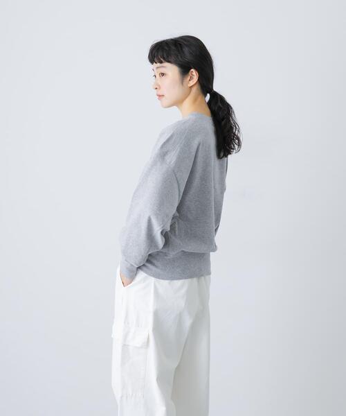 かぐれ（カグレ）の「オープンエンドクルーネックプルオーバー（Tシャツ/カットソー・レディース・チャコールグレー/グレー・FREE）」の5枚目の写真