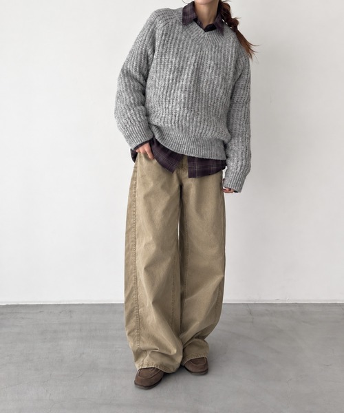 CANAL JEAN(キャナルジーン)の「El mar 畔ミックスVニット(ニット/セーター・レディース・オートミール/ヘザーグレー・ONE SIZE)」の6枚目の写真