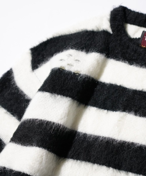 TOWNCRAFT（タウンクラフト）の「TOWN CRAFT タウンクラフト / WORN-OUT SHAGGY JQ BORDER CREW　ダメージ加工（ニット/セーター・メンズ・ブラック×ホワイト/レッド・MEDIUM/LARGE）」の4枚目の写真