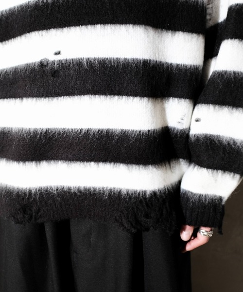 TOWNCRAFT（タウンクラフト）の「TOWN CRAFT タウンクラフト / WORN-OUT SHAGGY JQ BORDER CREW　ダメージ加工（ニット/セーター・メンズ・ブラック×ホワイト/レッド・MEDIUM/LARGE）」の18枚目の写真