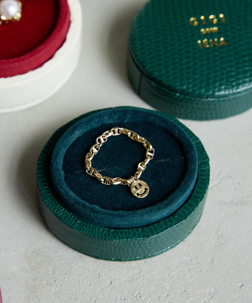 IENA（イエナ）の「《WEB限定/追加》GIGI/ジジ 別注 SMILE CHAIN RING EX（リング・レディース・ゴールド・13）」の3枚目の写真