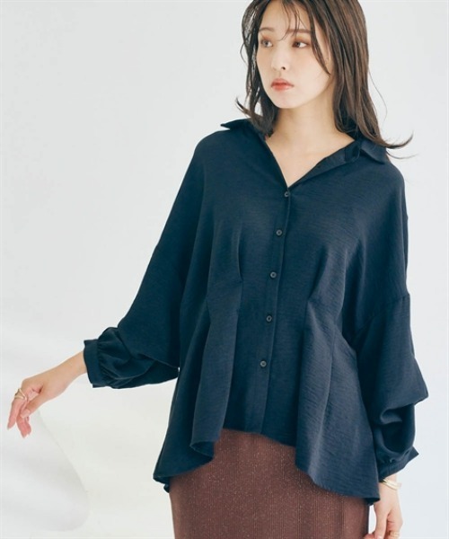 nissen（ニッセン）の「袖丈が変えられるウエストタックシャツ（シャツ/ブラウス・レディース・ブラック/オフホワイト/ブルー・S/M/L/LL）」の4枚目の写真