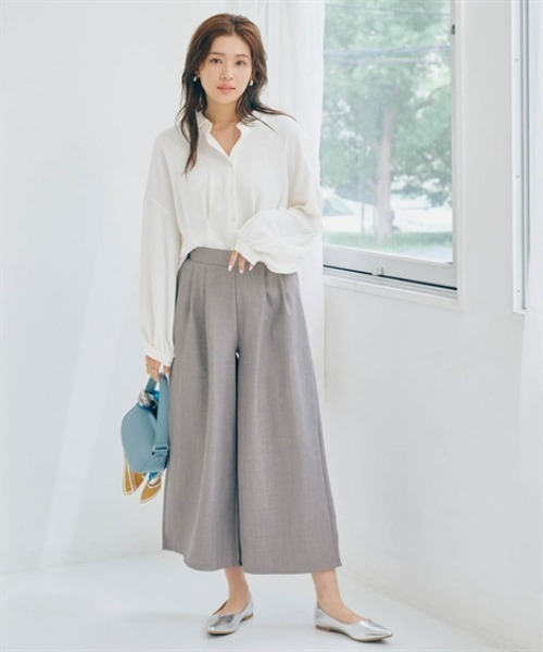 nissen（ニッセン）の「袖丈が変えられるウエストタックシャツ（シャツ/ブラウス・レディース・ブラック/オフホワイト/ブルー・S/M/L/LL）」の7枚目の写真