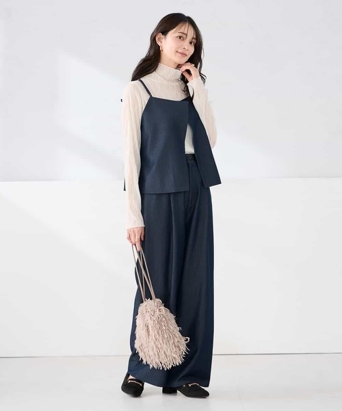 a.v.v(アーヴェヴェ)の「シアーウェーブハイネックカットソー(Tシャツ/カットソー・レディース・アイボリー/チャコールグレー/グレー・36/38/40)」の8枚目の写真