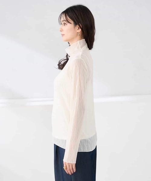 a.v.v(アーヴェヴェ)の「シアーウェーブハイネックカットソー(Tシャツ/カットソー・レディース・アイボリー/チャコールグレー/グレー・36/38/40)」の22枚目の写真