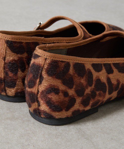 COLONY 2139（コロニートゥーワンスリーナイン）の「メリージェーンバレエシューズ（バレエシューズ・レディース・レオパード/ブラック・MEDIUM/LARGE）」の5枚目の写真