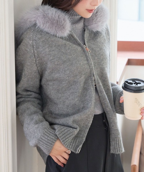 KOBE LETTUCE（コウベレタス）の「取り外しファー付きニットパーカー（パーカー・レディース・ブラック/グレー/アイボリー・M）」の6枚目の写真