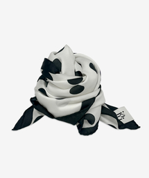 IULAI（イウライ）の「シリンダースカーフドットアイボリー（バンダナ/スカーフ）」