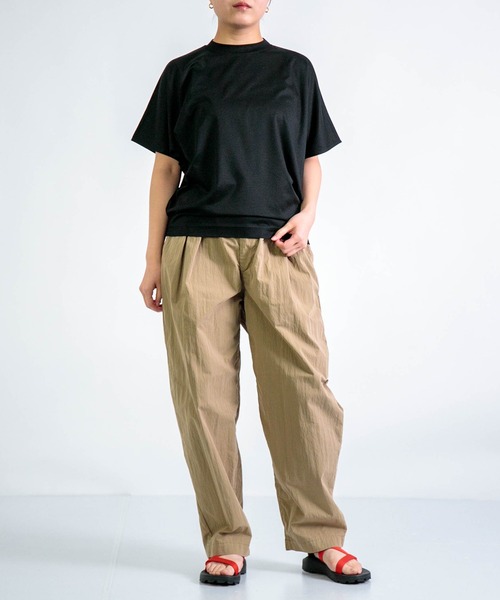 ALWEL（オルウエル）の「[ALWEL] DOLMAN TOP（Tシャツ/カットソー・レディース・ブラック/カーキ・FREE）」の15枚目の写真