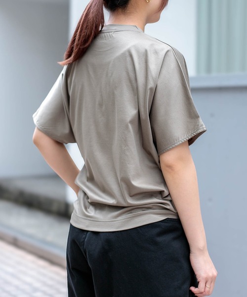 ALWEL（オルウエル）の「[ALWEL] DOLMAN TOP（Tシャツ/カットソー・レディース・ブラック/カーキ・FREE）」の7枚目の写真