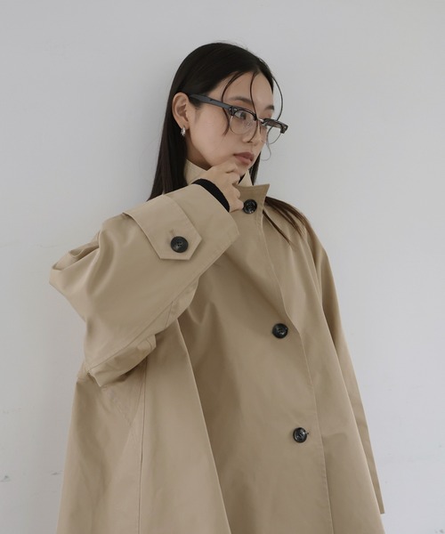 hellam（へラム）の「スタンドカラーケープトレンチコート（テーラードジャケット・レディース・アイボリー/ブラック/ベージュ・FREE）」の13枚目の写真