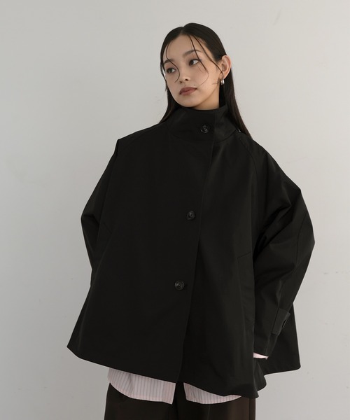 hellam（へラム）の「スタンドカラーケープトレンチコート（テーラードジャケット・レディース・アイボリー/ブラック/ベージュ・FREE）」の14枚目の写真