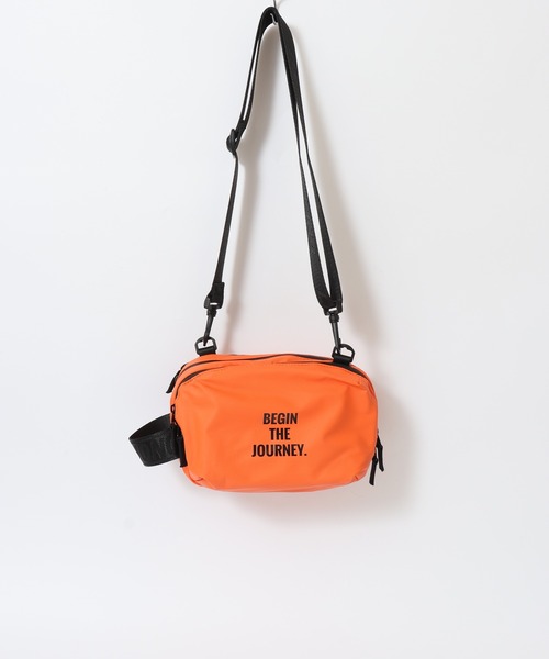 FUNALIVE（ファンアライブ）の「ABETTOR 3ポケット止水ファスナー仕様ミニショルダーBAG（ショルダーバッグ・メンズ・オレンジ/ベージュ/グリーン/ブラック・FREE）」の7枚目の写真